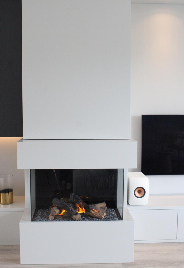 Final cropped image 1